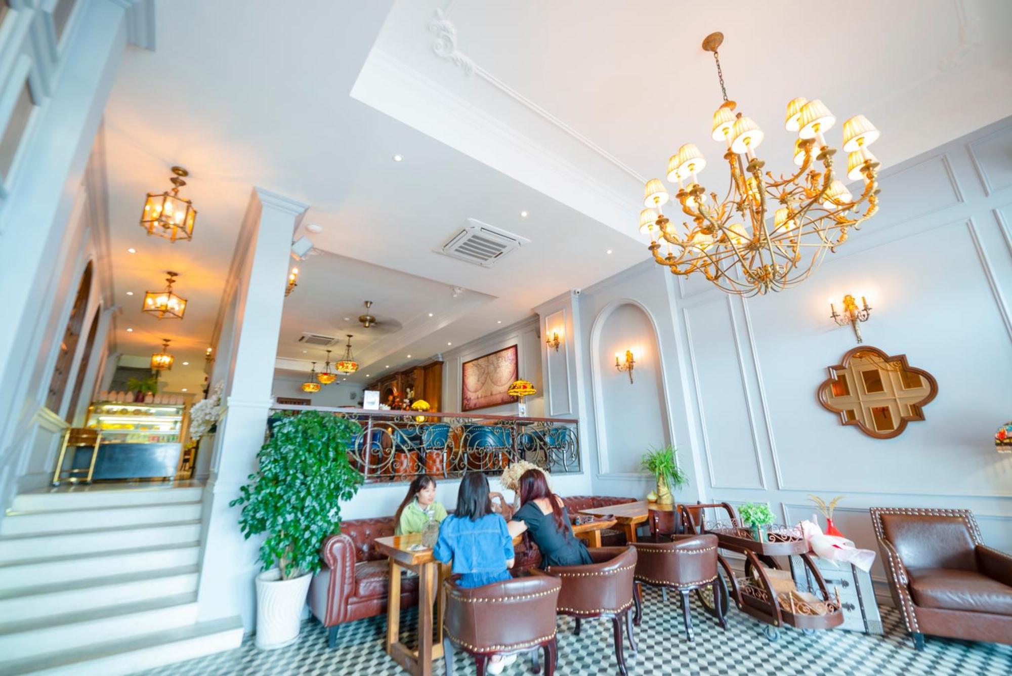 Di Lusso Boutique Hotel Riverside Danang Exterior photo
