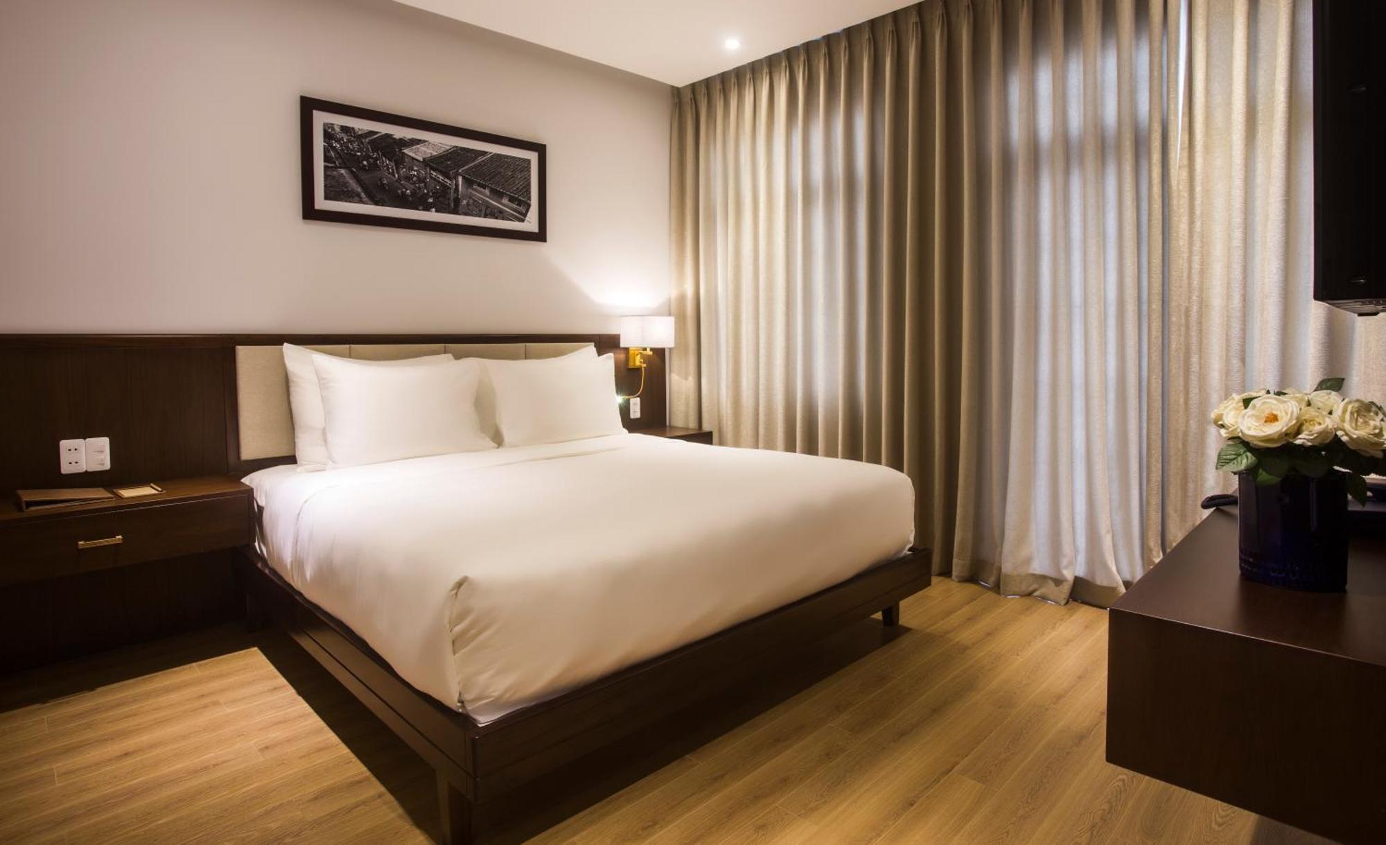 Di Lusso Boutique Hotel Riverside Danang Exterior photo